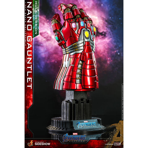 Sideshow Toys Marvel: Avengers Endgame - Hulk Version Nano Gauntlet 1:4 Scale Sideshow Toys Marvel: Avengers Endgame - Hulk Version Nano Gauntlet 1:4 Scale