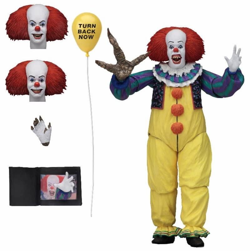 IT: Ultimate Pennywise Version 2 - 7 inch Scale Action Figure - Fans