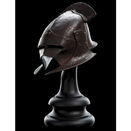 WETA Workshops Lord of the Rings: Uruk-hai Swordsman Helm 1:4 Scale Replica WETA Workshops Lord of the Rings: Uruk-hai Swordsman Helm 1:4 Scale Replica