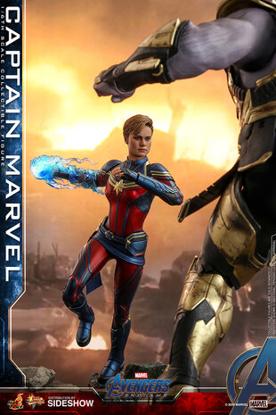 Marvel: Avengers Endgame - Captain Marvel 1:6 Scale Figure Marvel: Avengers Endgame - Captain Marvel 1:6 Scale Figure