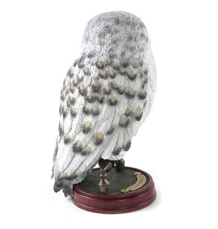 The Noble Collection Harry Potter: Hedwig 9.5 inch Resin Sculpture The Noble Collection Harry Potter: Hedwig 9.5 inch Resin Sculpture