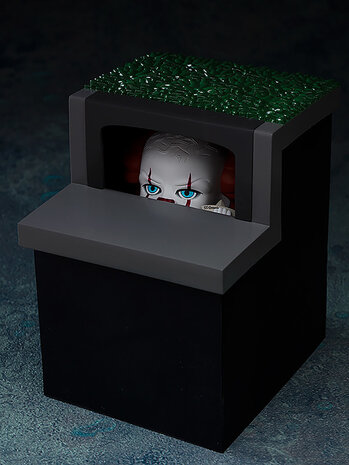 Good Smile Company IT: Pennywise Nendoroid Good Smile Company IT: Pennywise Nendoroid