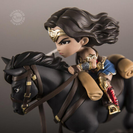 Quantum Mechanix DC Comics: Wonder Woman on a Horse Q-Fig Max PVC Diorama Quantum Mechanix DC Comics: Wonder Woman on a Horse Q-Fig Max PVC Diorama
