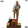 Marvel: Deluxe Stan Lee 1:10 Scale Statue Marvel: Deluxe Stan Lee 1:10 Scale Statue