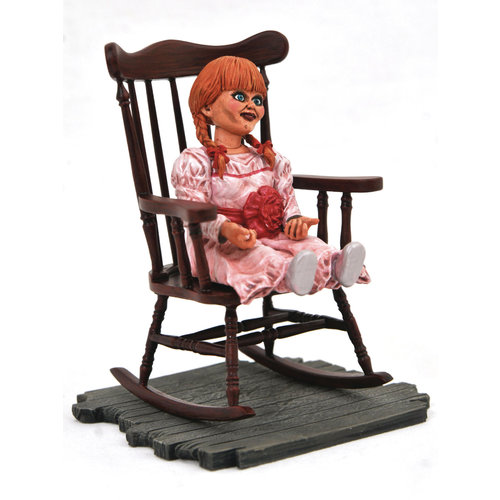 Diamond Select Annabelle Movie Gallery Statue Diamond Select Annabelle Movie Gallery Statue