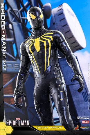 Marvel: Spider-Man Game - Deluxe Spider-Man Anti-Ock Suit 1:6 Scale Figure Marvel: Spider-Man Game - Deluxe Spider-Man Anti-Ock Suit 1:6 Scale Figure