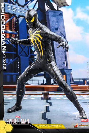 Marvel: Spider-Man Game - Deluxe Spider-Man Anti-Ock Suit 1:6 Scale Figure Marvel: Spider-Man Game - Deluxe Spider-Man Anti-Ock Suit 1:6 Scale Figure