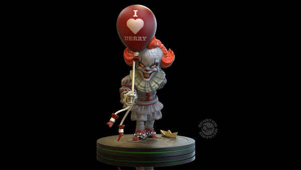 Quantum Mechanix IT: Pennywise 'I Heart Derry' Q-Fig PVC Statue Quantum Mechanix IT: Pennywise 'I Heart Derry' Q-Fig PVC Statue