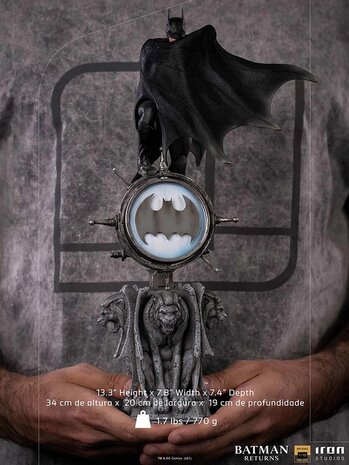 Iron Studios DC Comics: Batman Returns - Deluxe Batman 1:10 Scale Statue Iron Studios DC Comics: Batman Returns - Deluxe Batman 1:10 Scale Statue