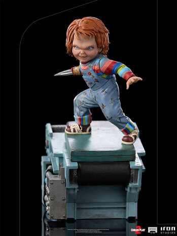 Iron Studios Child's Play 2: Chucky 1:10 Scale Statue Iron Studios Child's Play 2: Chucky 1:10 Scale Statue