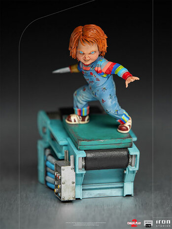Iron Studios Child's Play 2: Chucky 1:10 Scale Statue Iron Studios Child's Play 2: Chucky 1:10 Scale Statue