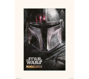 Star Wars: The Mandalorian Helmet Print Star Wars: The Mandalorian Helmet Print