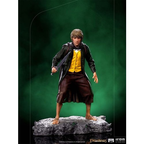 Iron Studios Lord of the Rings: Merry 1:10 Scale Statue Iron Studios Lord of the Rings: Merry 1:10 Scale Statue