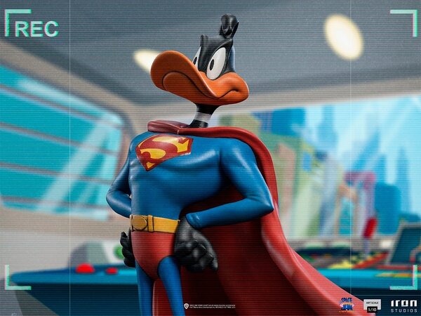 Iron Studios Space Jam: A New Legacy - Daffy Duck Superman 1:10 Scale Statue Iron Studios Space Jam: A New Legacy - Daffy Duck Superman 1:10 Scale Statue