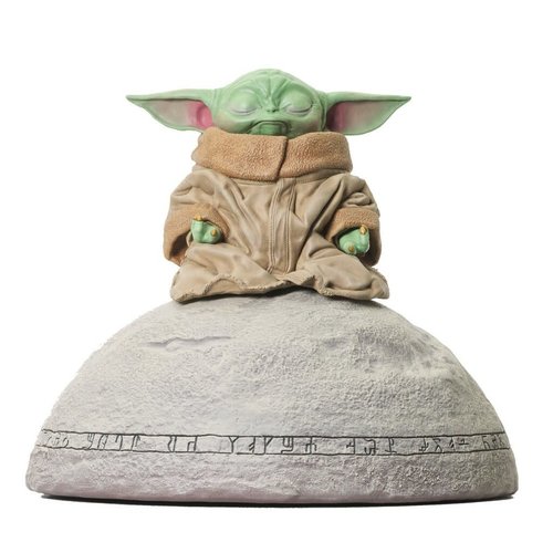 Diamond Direct Star Wars Milestones: The Mandalorian - Grogu on Seeing Stone 1:6 Scale Statue Diamond Direct Star Wars Milestones: The Mandalorian - Grogu on Seeing Stone 1:6 Scale Statue