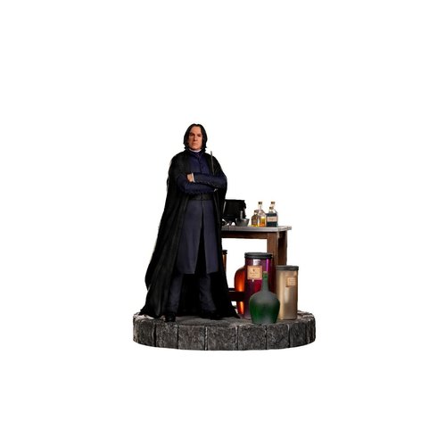 Iron Studios Harry Potter: Deluxe Severus Snape 1:10 Scale Statue Iron Studios Harry Potter: Deluxe Severus Snape 1:10 Scale Statue