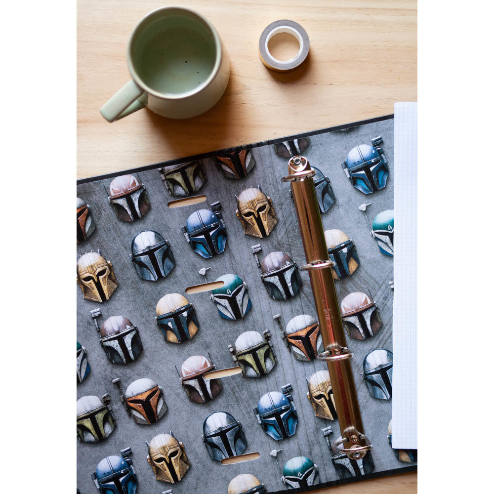Star Wars: The Mandalorian Premium 4-Ring Binder Star Wars: The Mandalorian Premium 4-Ring Binder