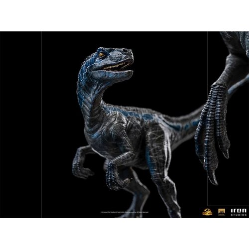 Iron Studios Jurassic World: Dominion - Blue and Beta 1:10 Scale Statue Iron Studios Jurassic World: Dominion - Blue and Beta 1:10 Scale Statue