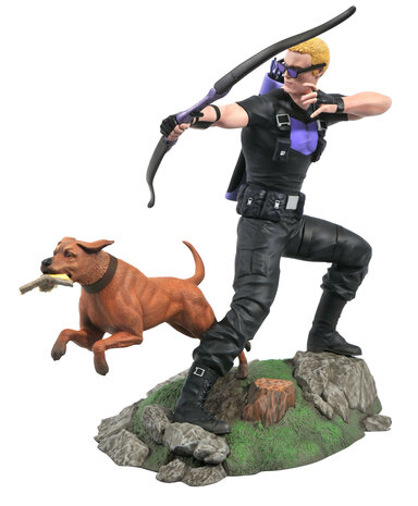 Diamond Direct Marvel Gallery: Comic Hawkeye PVC Statue Diamond Direct Marvel Gallery: Comic Hawkeye PVC Statue