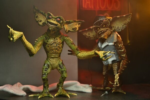 NECA Gremlins 2: Tattoo-Gremlins 7-Zoll-Actionfigur 2er-Pack. NECA Gremlins 2: Tattoo-Gremlins 7-Zoll-Actionfigur 2er-Pack.