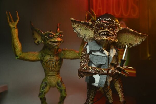 NECA Gremlins 2: Tattoo-Gremlins 7-Zoll-Actionfigur 2er-Pack. NECA Gremlins 2: Tattoo-Gremlins 7-Zoll-Actionfigur 2er-Pack.