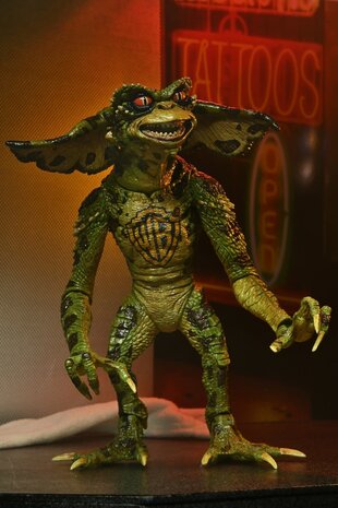 NECA Gremlins 2: Tattoo-Gremlins 7-Zoll-Actionfigur 2er-Pack. NECA Gremlins 2: Tattoo-Gremlins 7-Zoll-Actionfigur 2er-Pack.