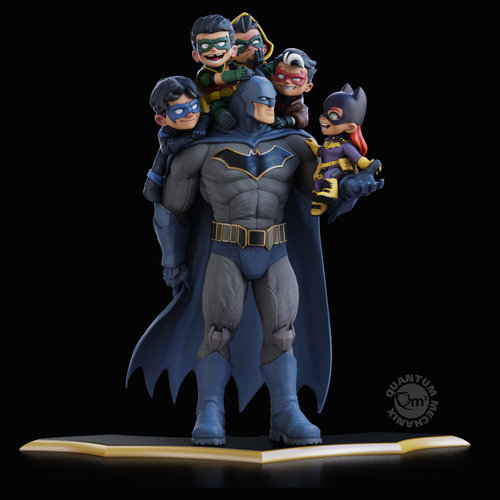 Quantum Mechanix Batman: Family Classic Q-Master Quantum Mechanix Batman: Family Classic Q-Master