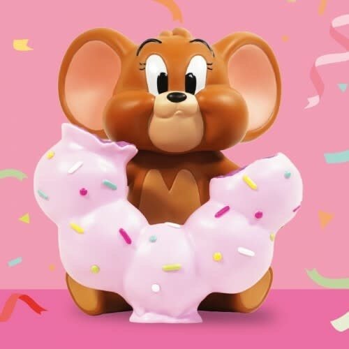 soap studios Tom and Jerry: Donut Lover Blueberry Flavor PVC Statue soap studios Tom and Jerry: Donut Lover Blueberry Flavor PVC Statue