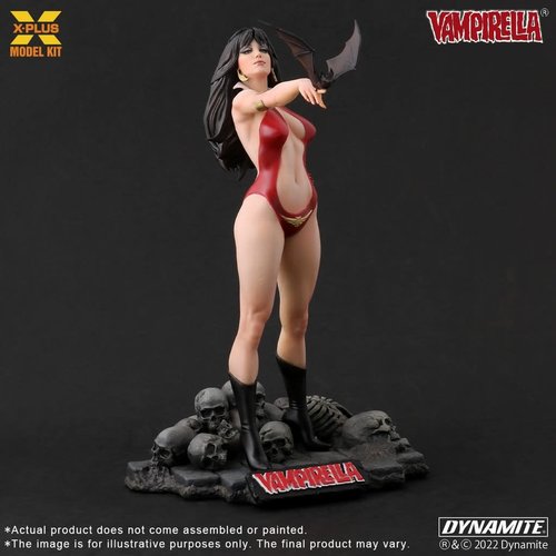 Star Ace Vampirella: Vampirella 2.0 Jose Gonzalez Edition 1:8 Scale Model Kit Star Ace Vampirella: Vampirella 2.0 Jose Gonzalez Edition 1:8 Scale Model Kit