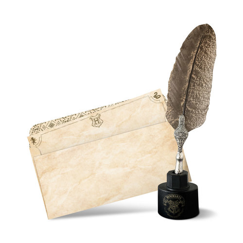 Harry Potter: Feather Pen & Letter Set Harry Potter: Feather Pen & Letter Set