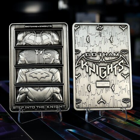 DC Comics: Gotham Knights - Insignia Limited Edition Ingot DC Comics: Gotham Knights - Insignia Limited Edition Ingot