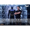 Hot toys DC Comics: Batman Armory with Bruce Wayne 1:6 Scale Figure Set Hot toys DC Comics: Batman Armory with Bruce Wayne 1:6 Scale Figure Set