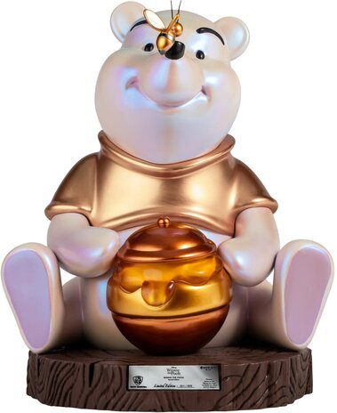 Beast Kingdom Disney: Winnie the Pooh - Master Craft Pooh Special Edition Statue Beast Kingdom Disney: Winnie the Pooh - Master Craft Pooh Special Edition Statue