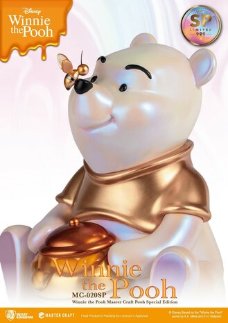 Beast Kingdom Disney: Winnie the Pooh - Master Craft Pooh Special Edition Statue Beast Kingdom Disney: Winnie the Pooh - Master Craft Pooh Special Edition Statue