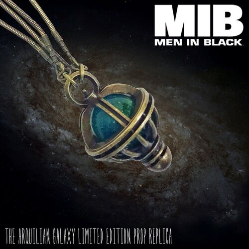Factory Entertainment Men in Black: The Arquilian Galaxy Necklace Limited Edition Prop Replica Factory Entertainment Men in Black: The Arquilian Galaxy Necklace Limited Edition Prop Replica