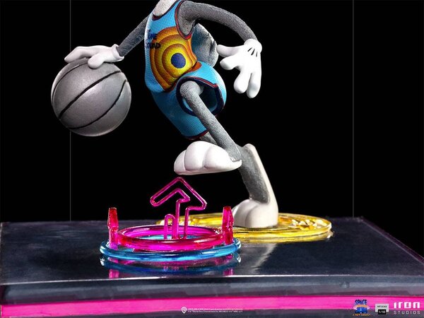 Iron Studios Space Jam: A New Legacy - Bugs Bunny 1:10 Scale Statue Iron Studios Space Jam: A New Legacy - Bugs Bunny 1:10 Scale Statue