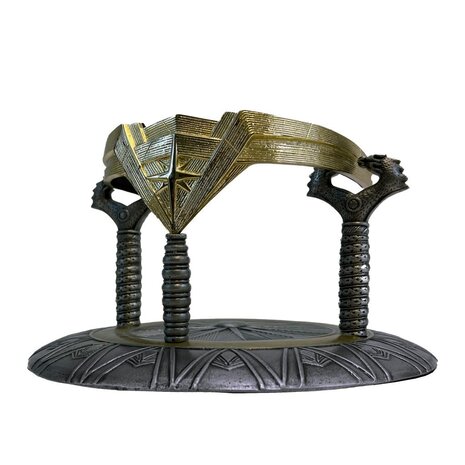 Factory Entertainment DC Comics: Wonder Woman - Tiara Limited Prop Replica Factory Entertainment DC Comics: Wonder Woman - Tiara Limited Prop Replica