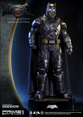 Prime 1 Studio DISPLAY MODEL: DC Comics: Armored Batman - 1:2 Scale Polystone Statue Prime 1 Studio DISPLAY MODEL: DC Comics: Armored Batman - 1:2 Scale Polystone Statue