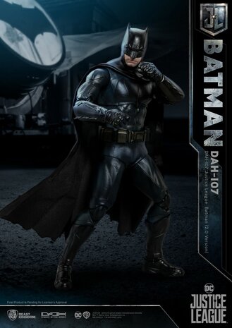 Beast Kingdom DC Comics: Zack Snyder's Justice League - Batman 1:9 Scale Figure Beast Kingdom DC Comics: Zack Snyder's Justice League - Batman 1:9 Scale Figure