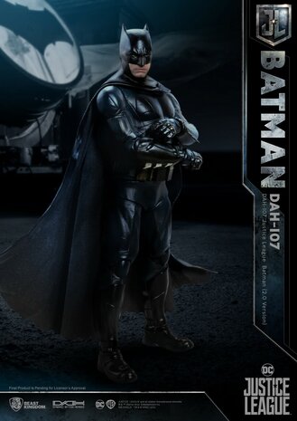 Beast Kingdom DC Comics: Zack Snyder's Justice League - Batman 1:9 Scale Figure Beast Kingdom DC Comics: Zack Snyder's Justice League - Batman 1:9 Scale Figure