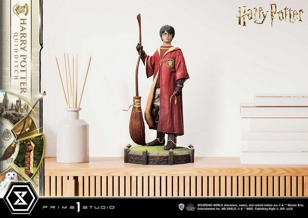Prime 1 Studio Harry Potter: Harry Potter Quidditch 1:6 Scale Statue Prime 1 Studio Harry Potter: Harry Potter Quidditch 1:6 Scale Statue