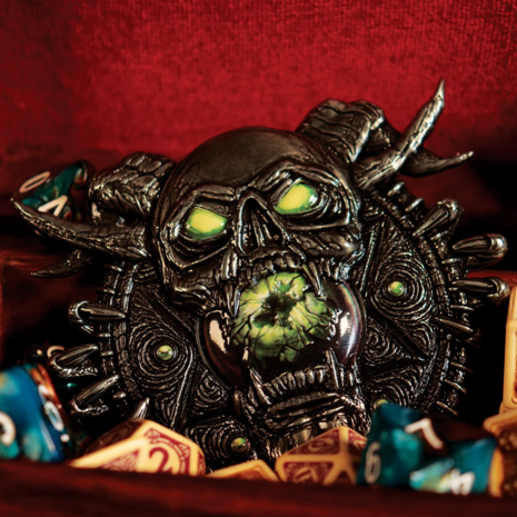 Dungeons and Dragons: Talisman of Ultimate Evil Limited Edition Medallion and Art Card Dungeons and Dragons: Talisman of Ultimate Evil Limited Edition Medallion and Art Card