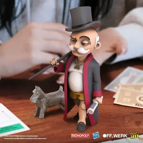 Mighty Jaxx Monopoly: Mr. Monopoly and Dog Off Work Statue Mighty Jaxx Monopoly: Mr. Monopoly and Dog Off Work Statue
