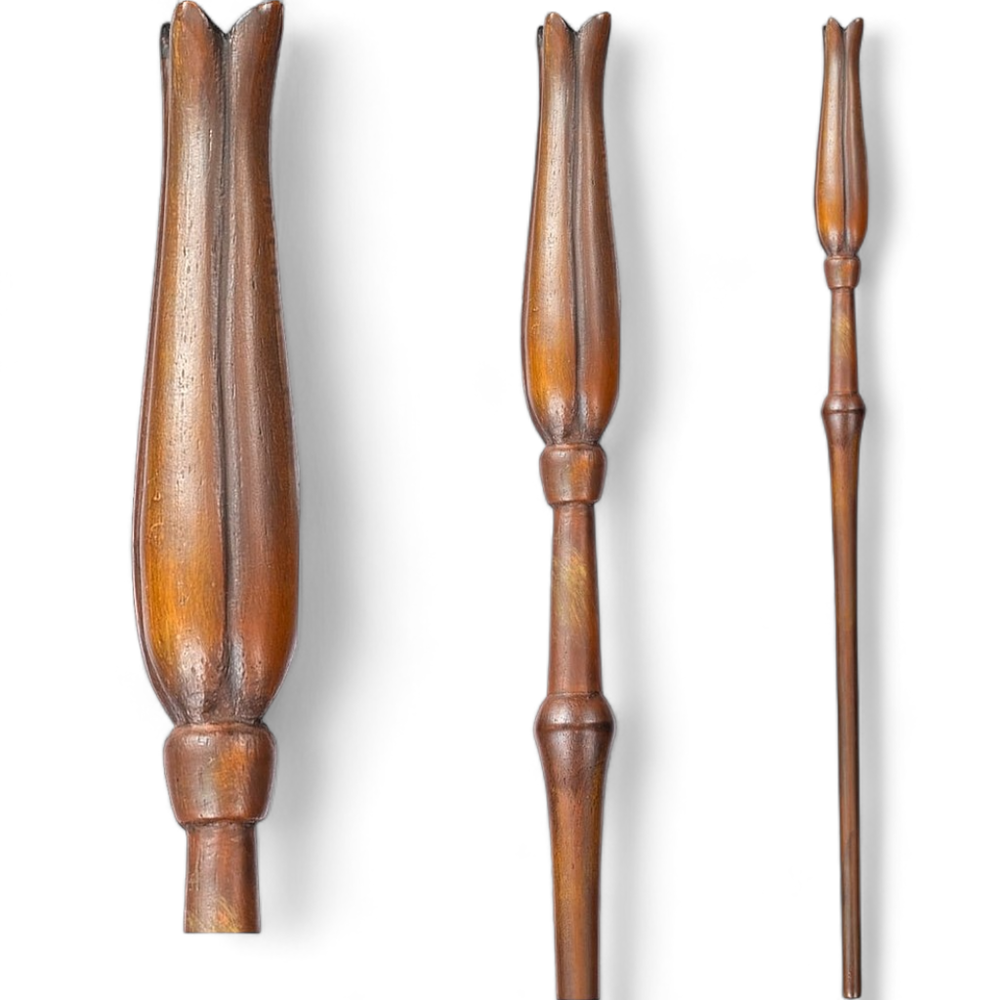 The Noble Collection Harry Potter: Luna Lovegood Wand in Ollivanders Box The Noble Collection Harry Potter: Luna Lovegood Wand in Ollivanders Box