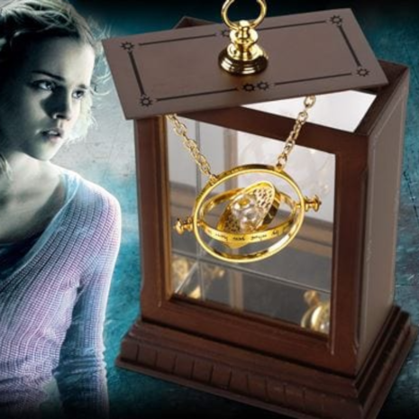 The Noble Collection Harry Potter: Hermione's Time Turner The Noble Collection Harry Potter: Hermione's Time Turner