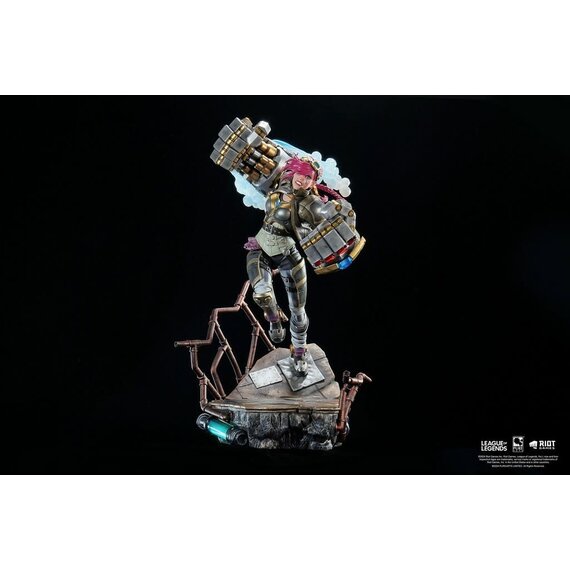 League of Legends: Vi 1:6 Scale Statue
