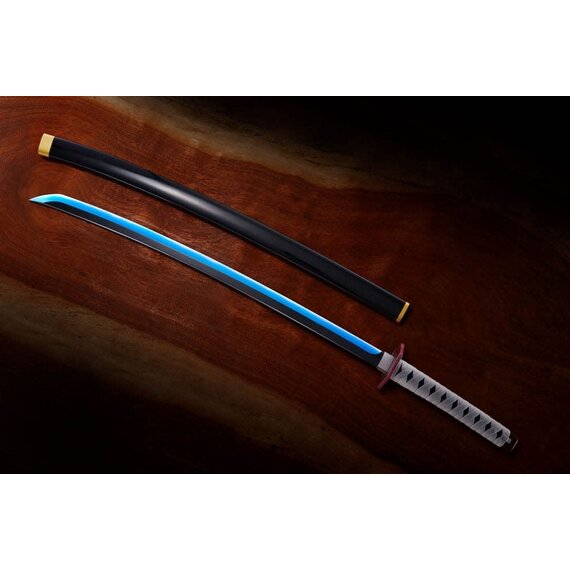 Demon Slayer: Kimetsu no Yaiba Proplica Replica 1/1 Nichirin Sword (Giyu Tomioka) 95 cm