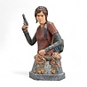 Dark Horse The Last of Us Bust Ellie with Handgun Bust 19 cm Dark Horse The Last of Us Bust Ellie with Handgun Bust 19 cm