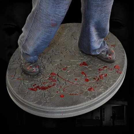 Hollywood Collectibles Halloween: Michael Myers 1:4 Scale Statue Hollywood Collectibles Halloween: Michael Myers 1:4 Scale Statue