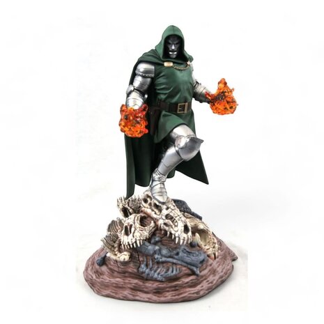 DIAMOND SELECT TOYS Marvel Comic Gallery PVC Statue Doctor Doom 25 cm DIAMOND SELECT TOYS Marvel Comic Gallery PVC Statue Doctor Doom 25 cm